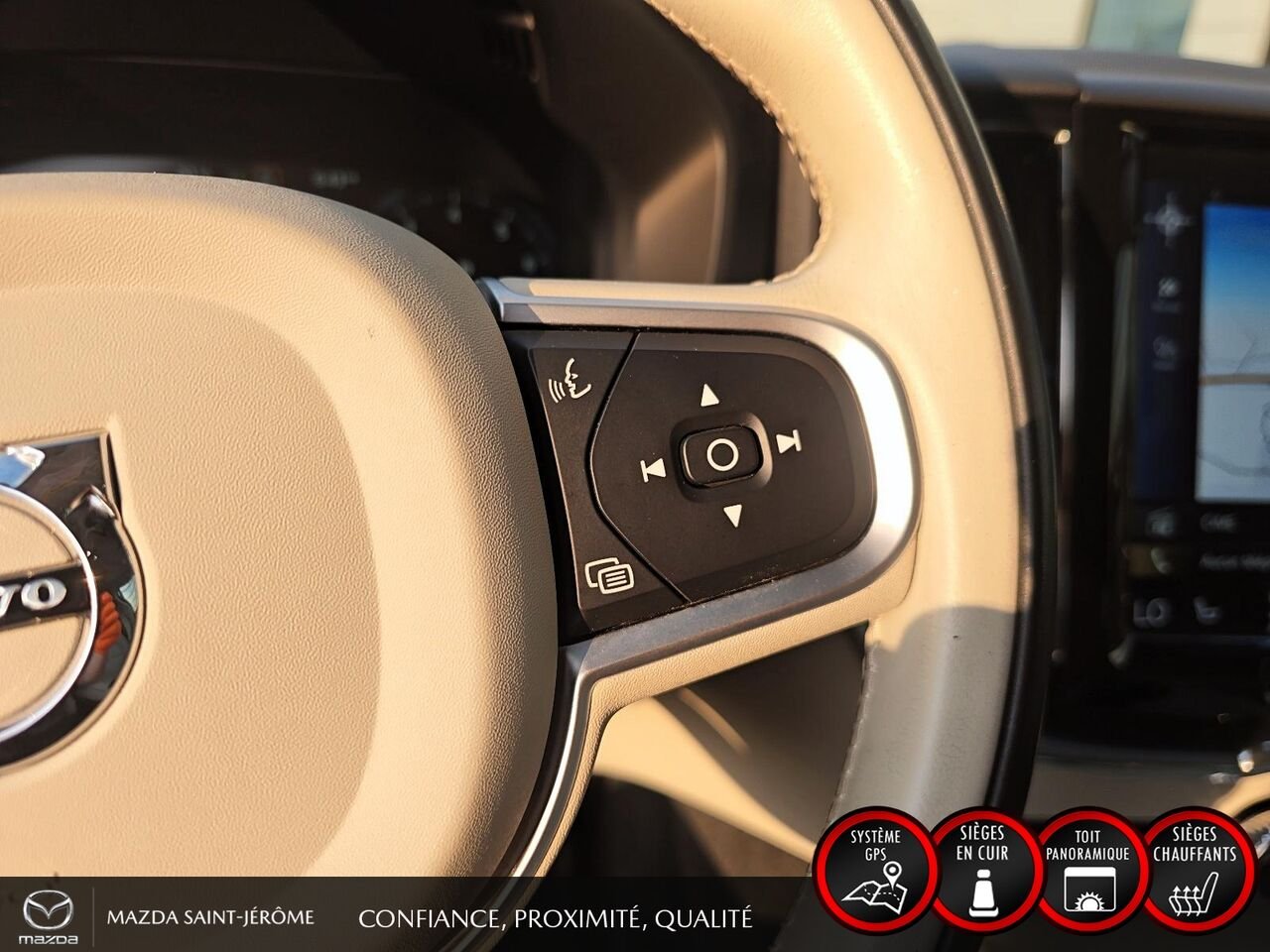 Volvo XC60 T6 Momentum | TOIT OUVRANT | CUIR | AWD | 2019 Gris Saint-Jérôme - photo #14