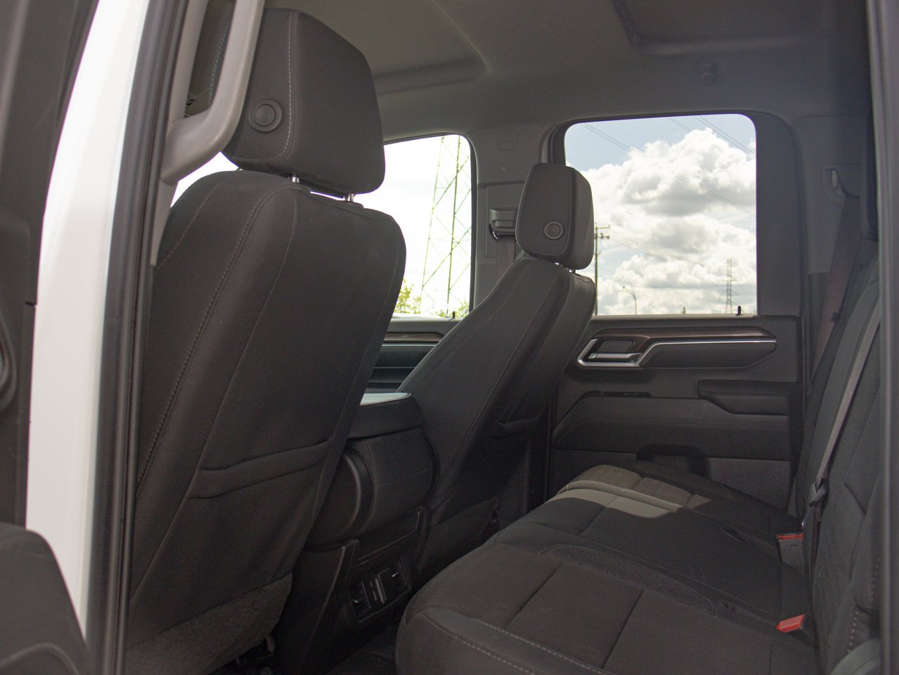 2024 Chevrolet Silverado 2500HD 4WD Double Cab 149 LT White Sherwood Park - photo #32