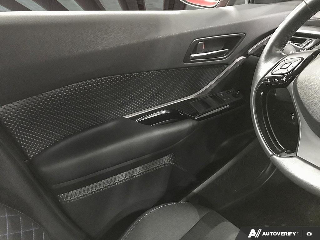 2021 Toyota C-HR 2600879A | XLE Premium Red Edmonton - photo #15