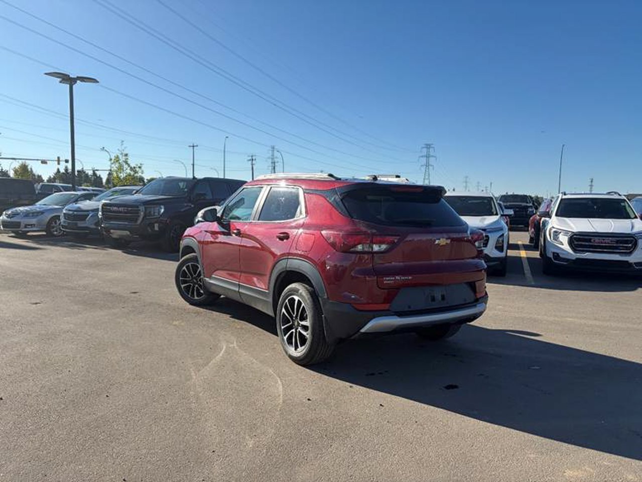 2024 Chevrolet Trailblazer AWD 4dr LT Red Sherwood Park - photo #3