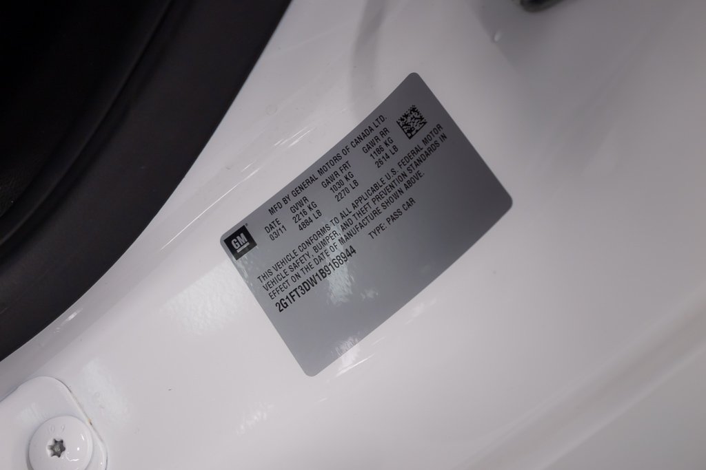 2011 Chevrolet Camaro 2dr Conv 2SS | PRICE IN USD | 14 of 50 White Kirkland - photo #30