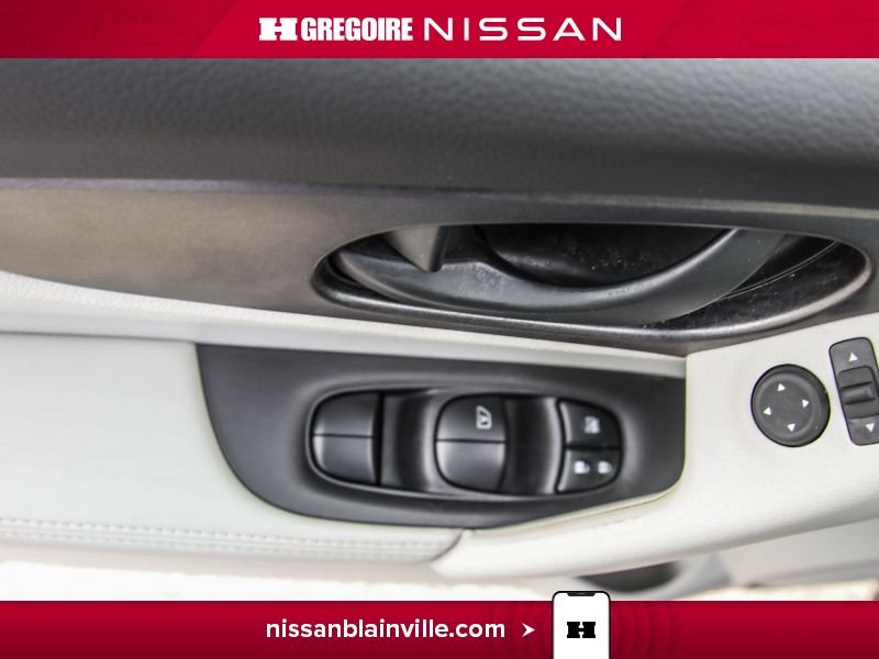 Nissan Qashqai 2022 Bleu Laval - photo #21