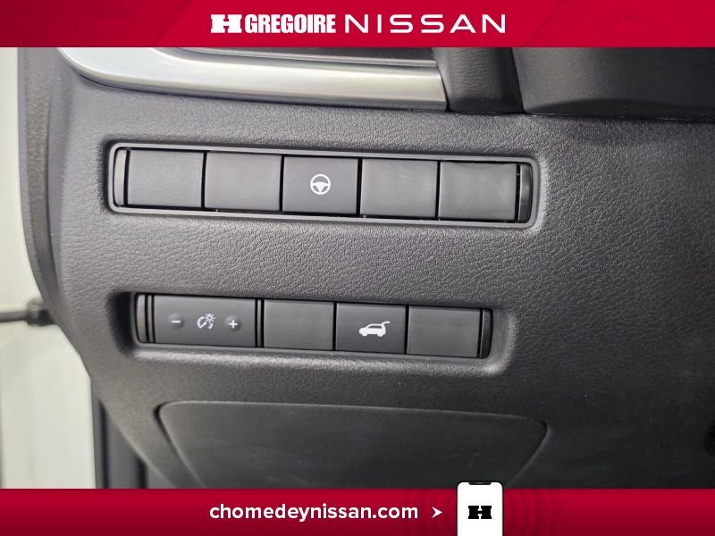 Nissan Rogue 2021 Blanc Laval - photo #14