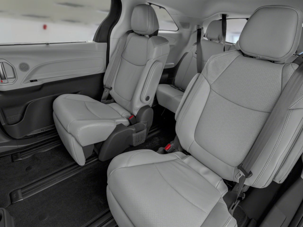 Toyota SIENNA Limited TI 7 places 2026 Blanc Sherbrooke - photo #7