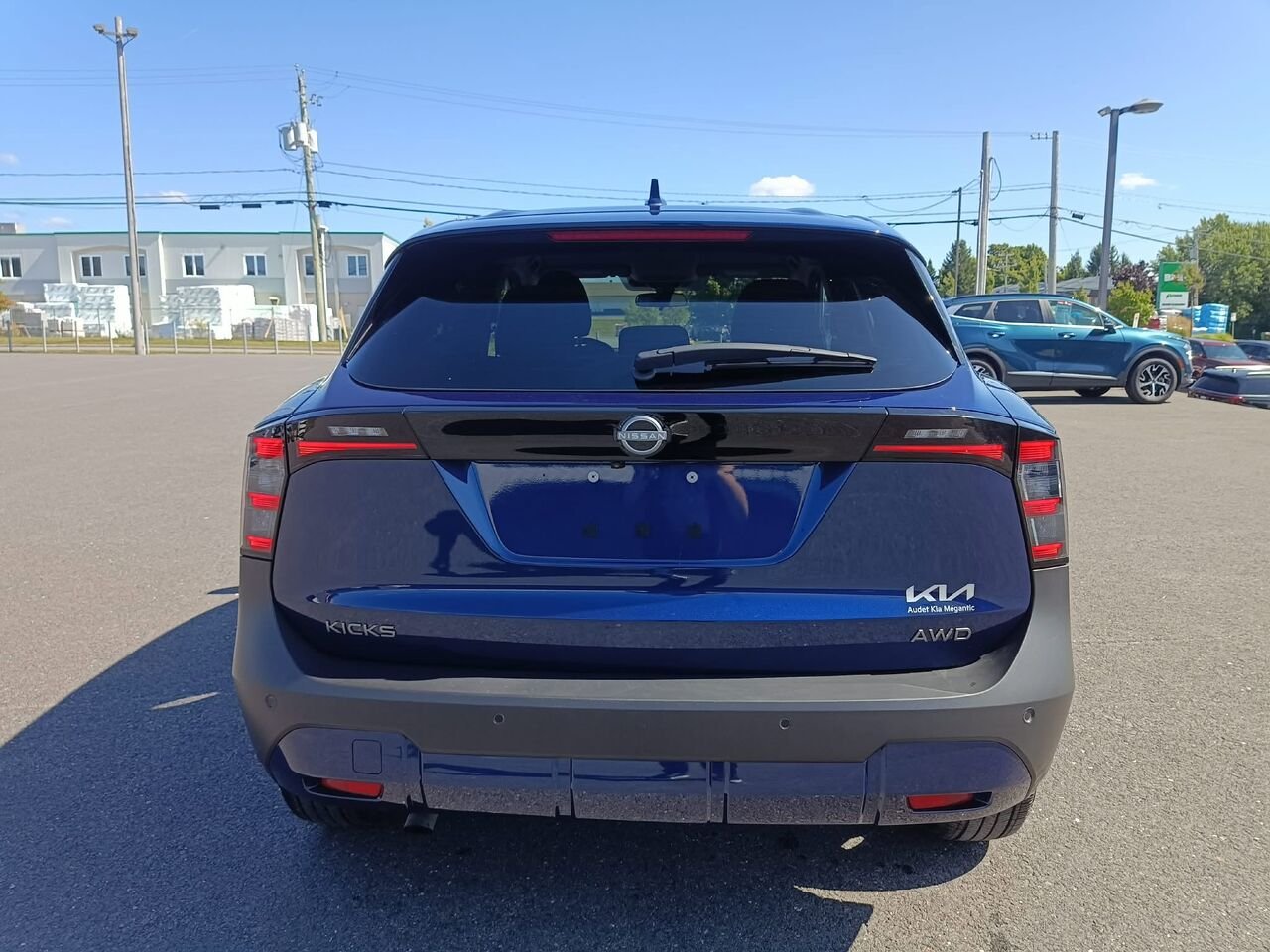 Nissan Kicks 2025 Bleu Lac Mégantic - photo #6