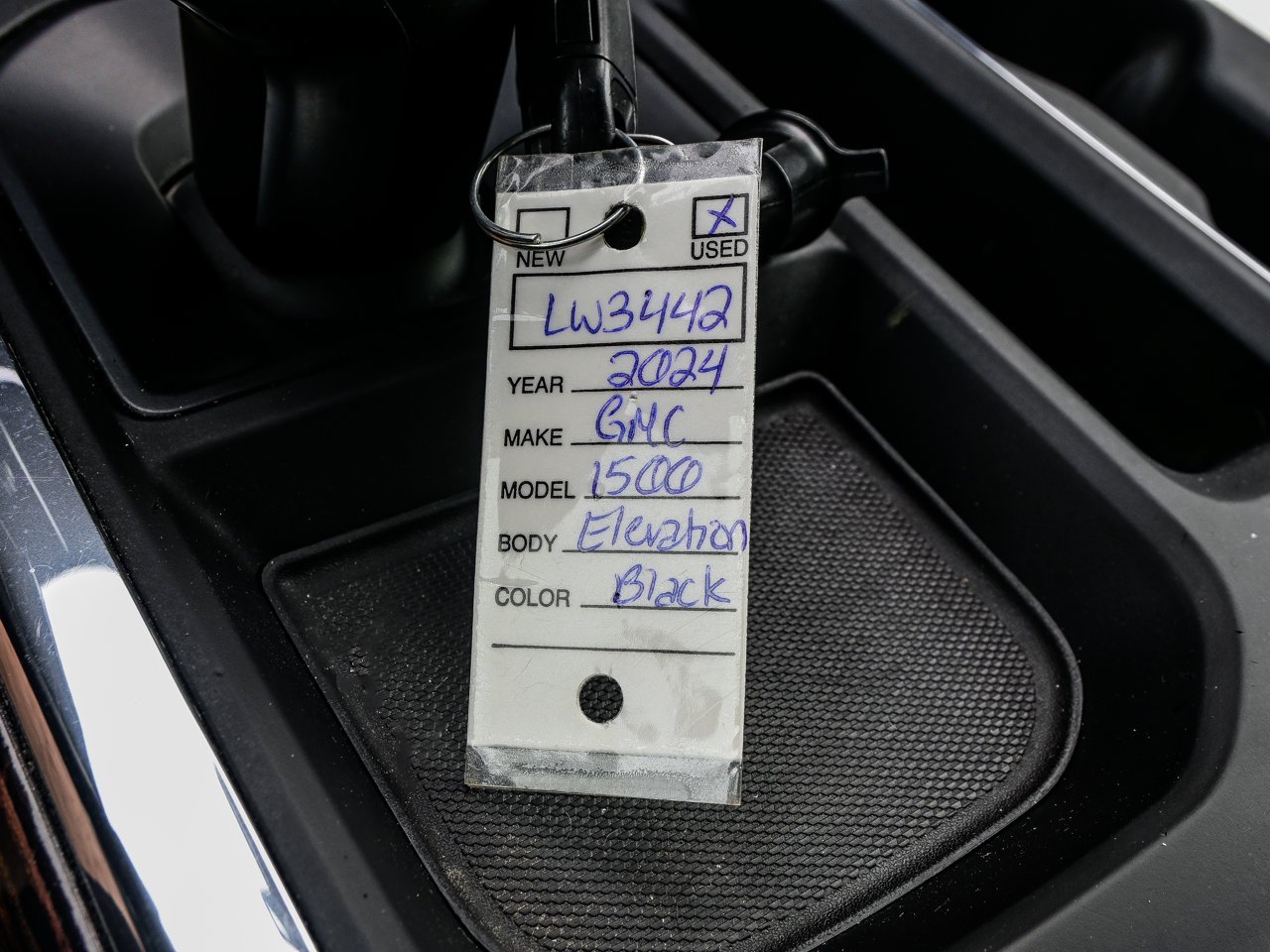 2024 GMC Sierra 1500 4WD Crew Cab 147 Elevation Black Sherwood Park - photo #31