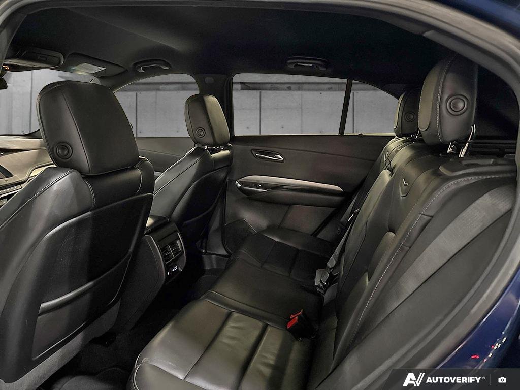 2021 Cadillac XT4 2601963A | AWD Premium Luxury Blue Edmonton - photo #21