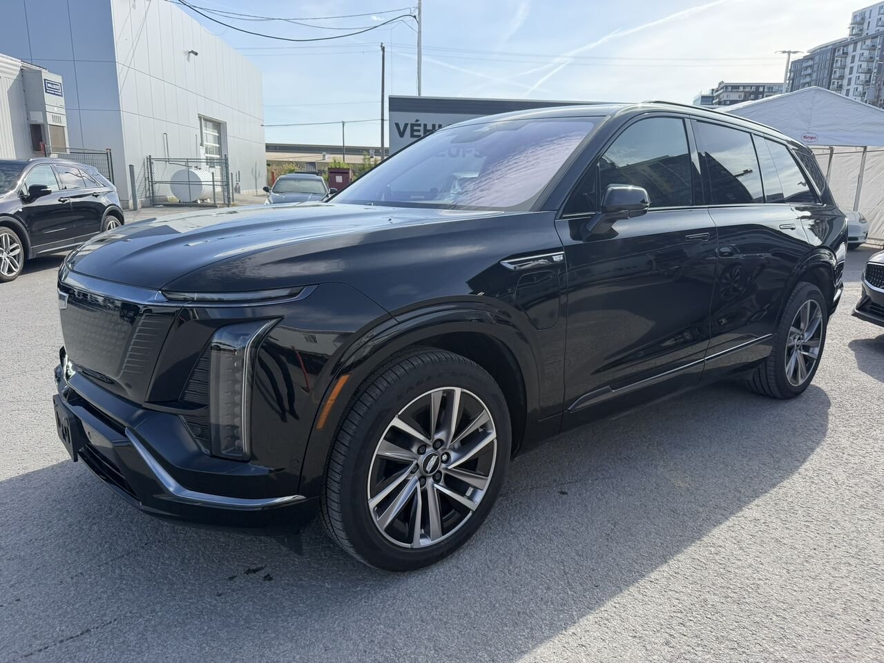 Cadillac VISTIQ Sport AWD FINANCEMENT À PARTIR 3.99% 2026 Noir Laval - photo #0