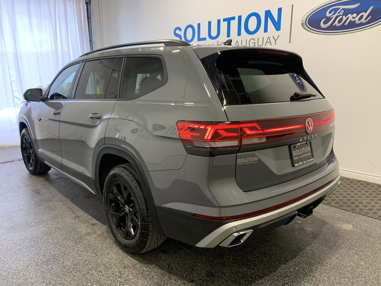 Volkswagen Atlas PEAK EDITION ATLAS PEAK EDITION 2025 Gris Châteauguay - photo #8