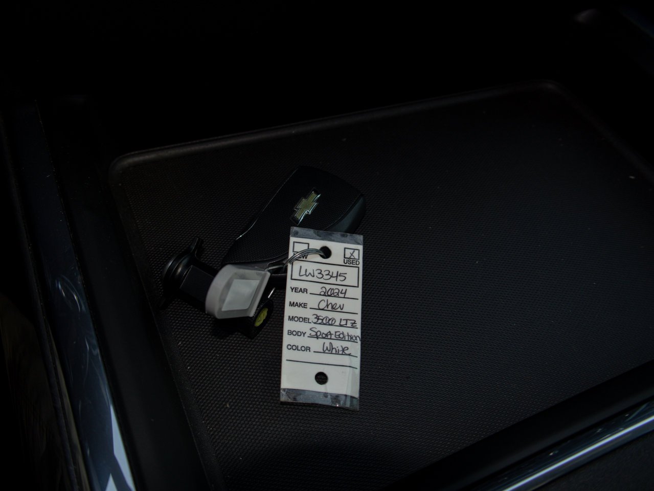 2024 Chevrolet Silverado 3500HD 4WD Crew Cab 159 LTZ White Sherwood Park - photo #36