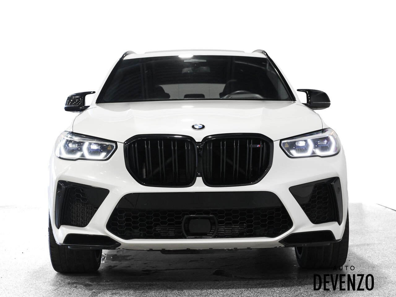 2022 BMW X5 M White Saint-Eustache - photo #6