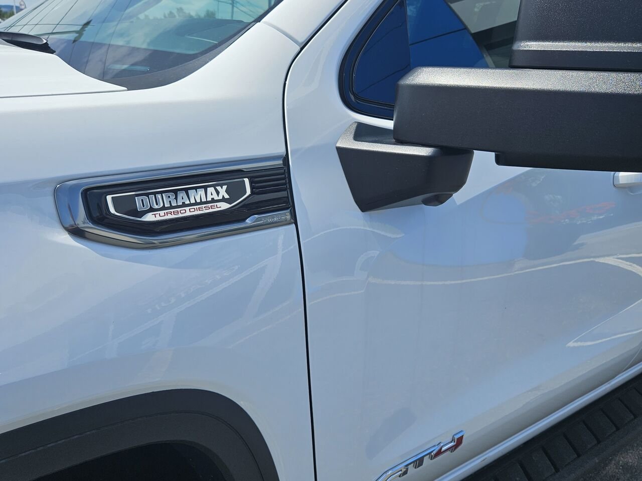 2026 GMC Sierra 1500 AT4 cabine multiplace 4RM 157 po Summit White Thetford Mines - photo #5