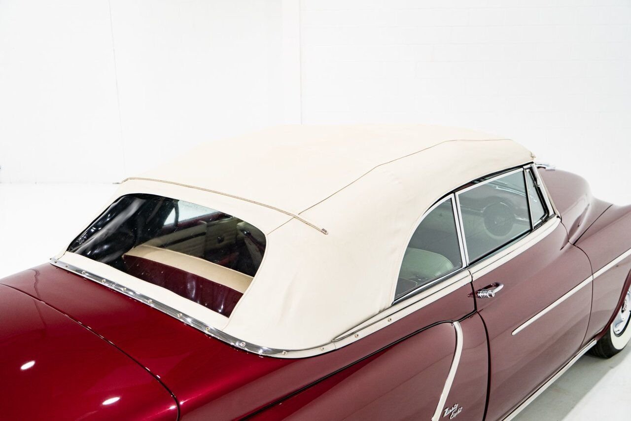 1953 Oldsmobile 98 PRIX EN USD | Convertible Beautifully Presented from complete Restoration Red Montreal - photo #86