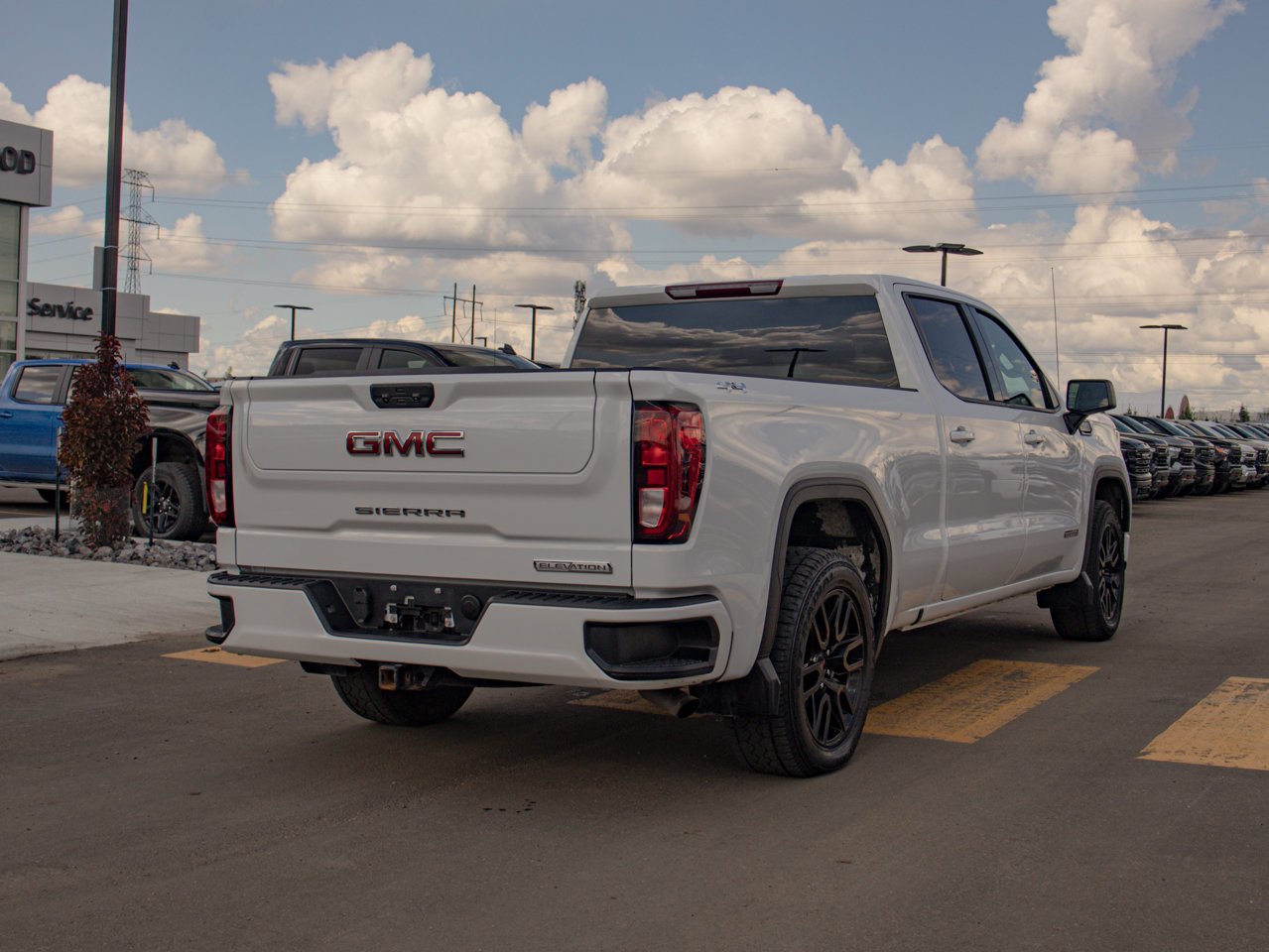2024 GMC Sierra 1500 4WD Crew Cab 157 Elevation White Sherwood Park - photo #9