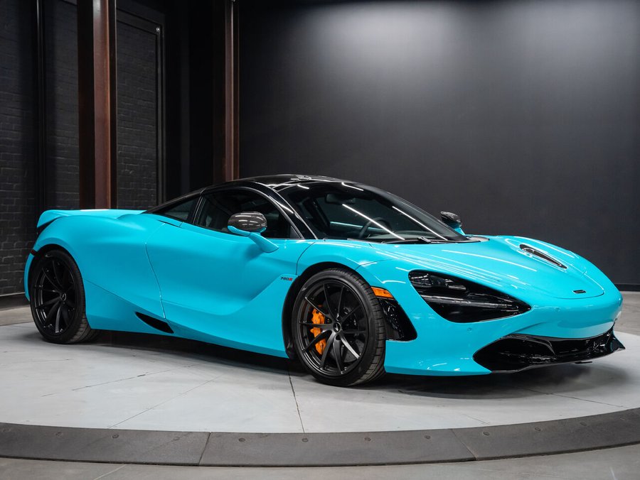 2023 McLaren 720S 2023 Blue