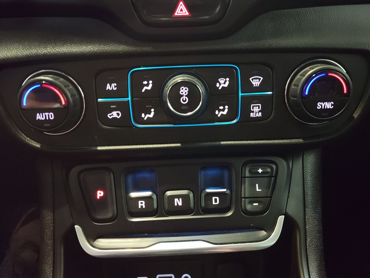 2018 GMC Terrain Red  - photo #23