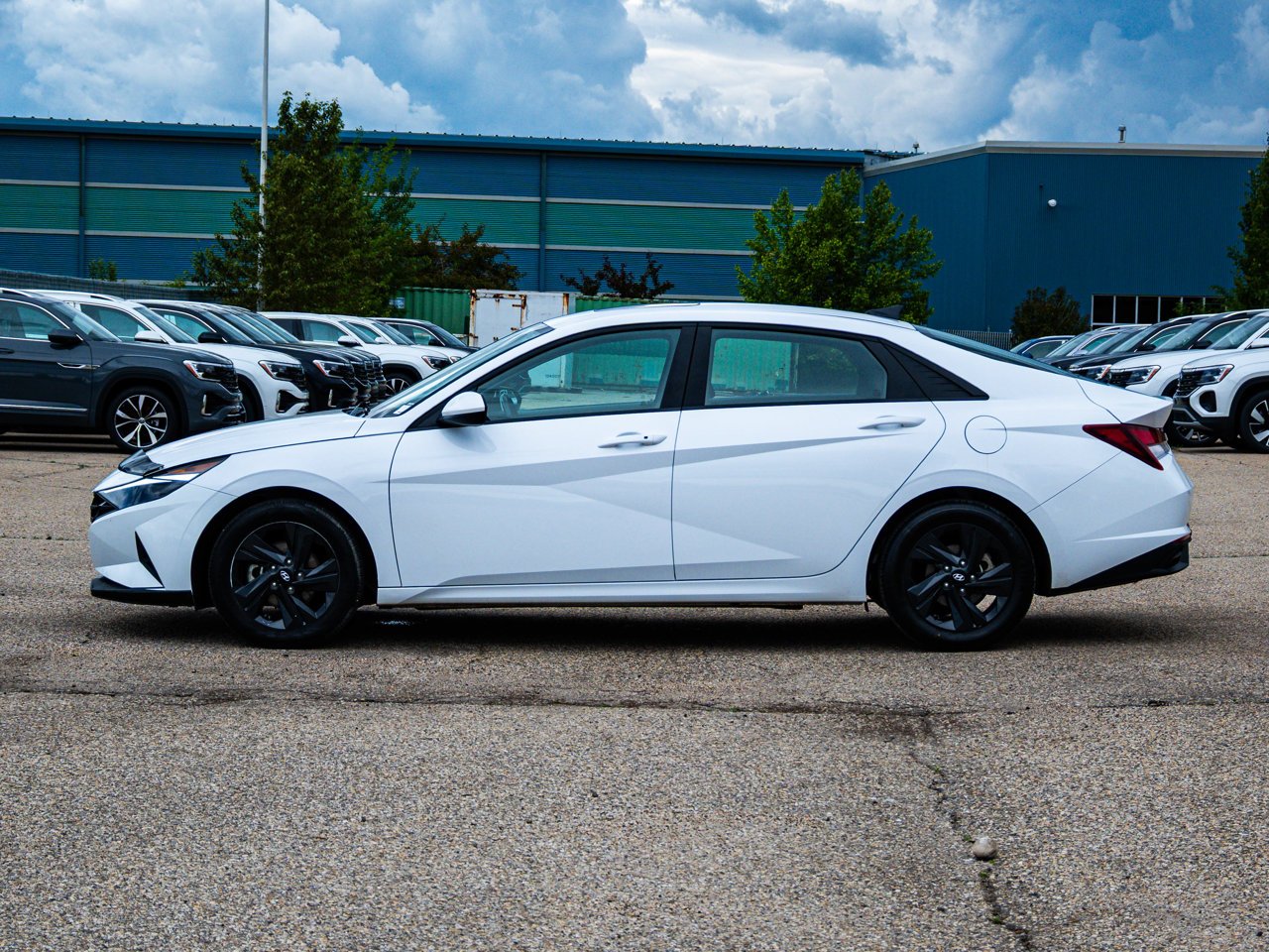 2022 Hyundai Elantra Preferred IVT White Sherwood Park - photo #9