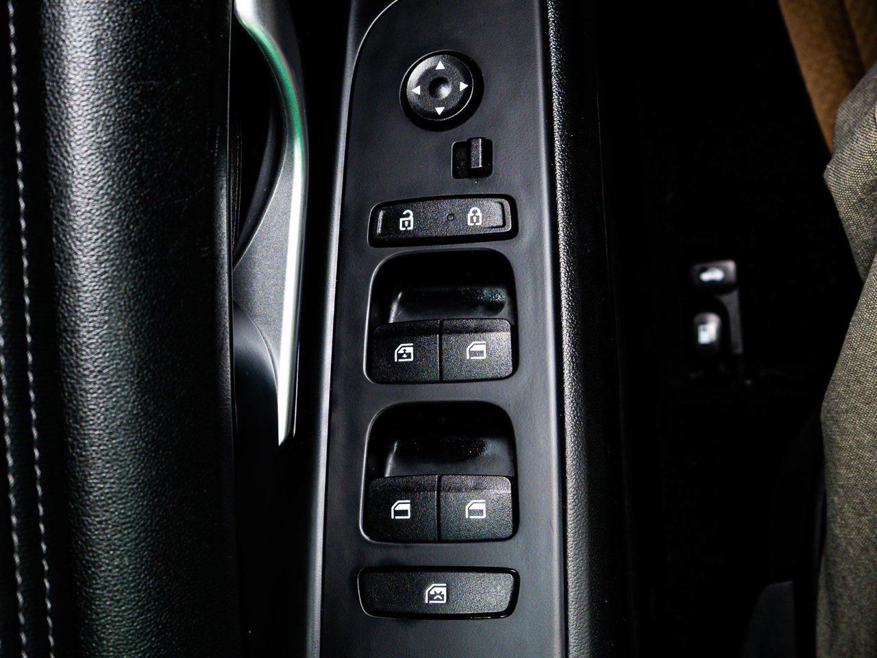 2022 Hyundai Elantra Preferred IVT White Sherwood Park - photo #17