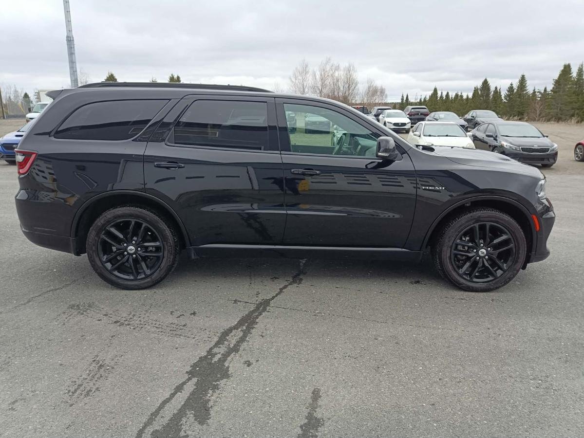 2025 Dodge Durango Black Nantes - photo #2