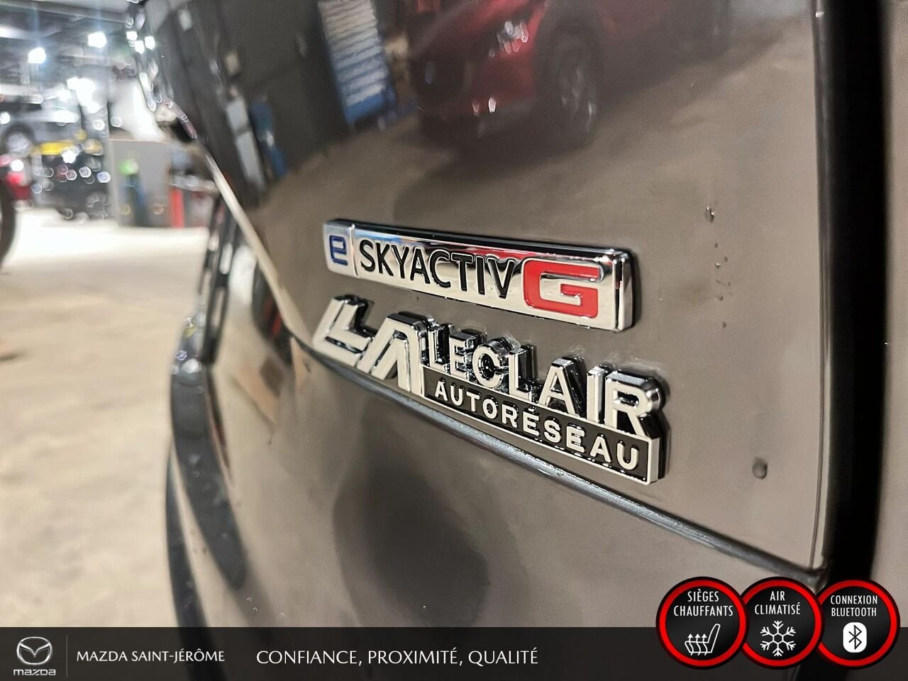 2024 Mazda CX-90 hybride léger Signature | TOIT PANORAMIQUE | AWD | CUIR NAPPA | SIEGES CAPITAINES Grey Saint-Jérôme - photo #8