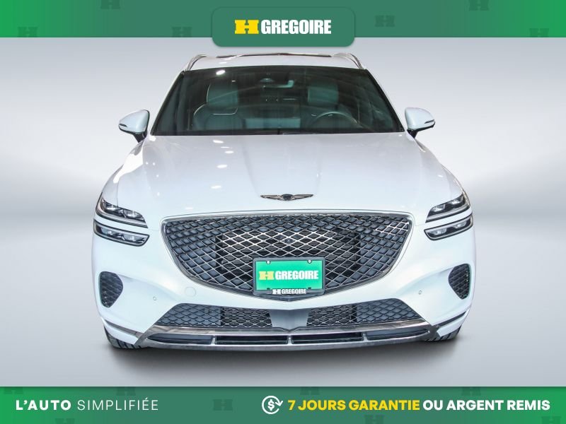2023 Genesis GV70 White Saint-Eustache - photo #1