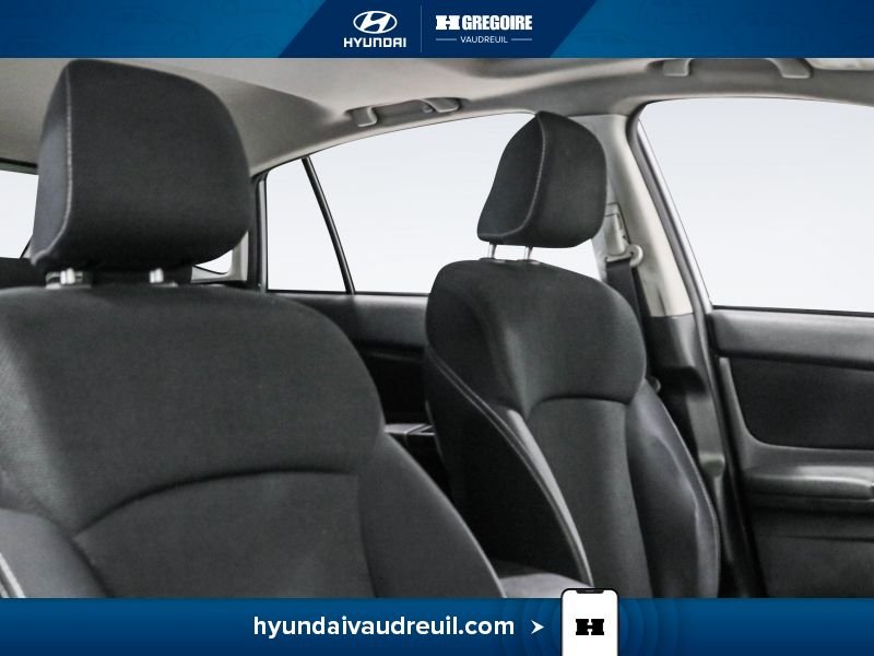 2014 Subaru XV Crosstrek Silver Blainville - photo #29
