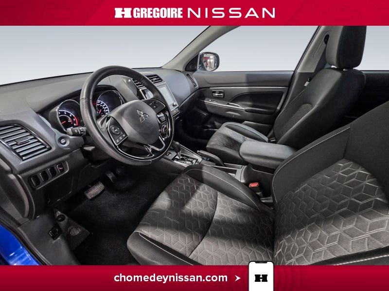 2024 Mitsubishi RVR Blue Saint-Eustache - photo #14