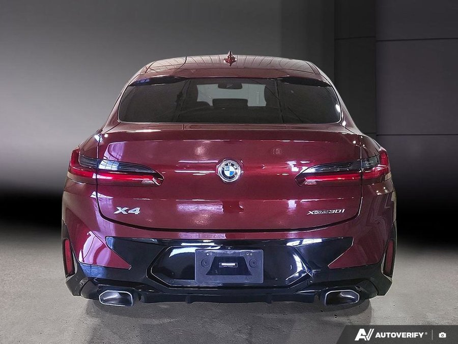 2023 BMW X4 2023 Red