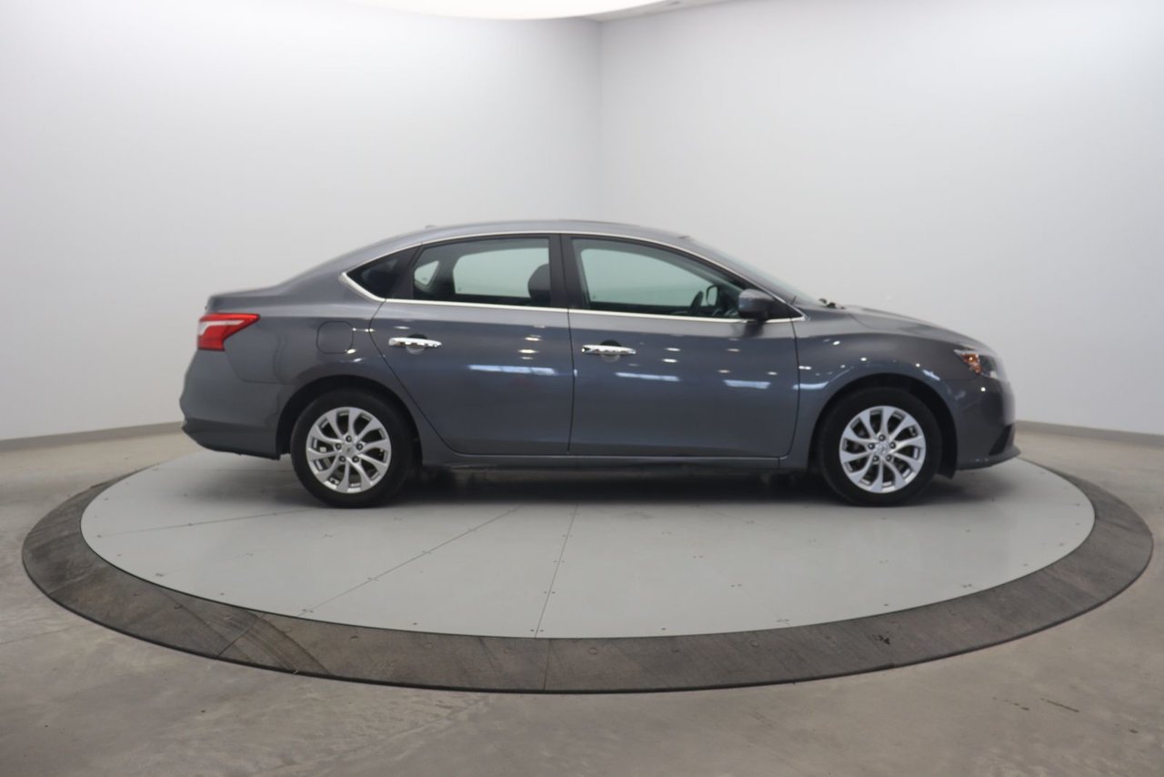 2018 Nissan Sentra VIN 3N1AB7AP9JY303694 Grey Chicoutimi - photo #2