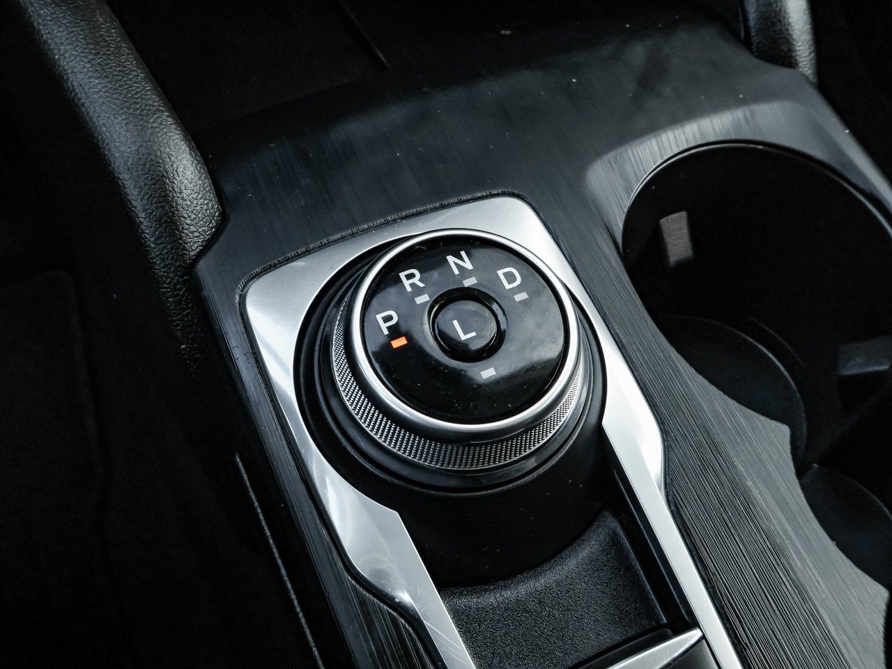 2025 Ford Escape Active AWD White Sherwood Park - photo #28