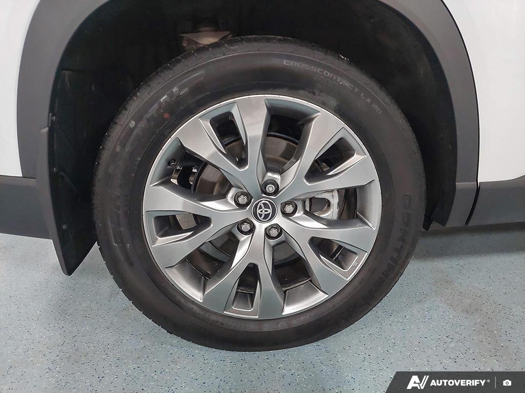 2025 Toyota Grand Highlander 2602009A | Hybrid Limited Wind Chill Pearl Edmonton - photo #5