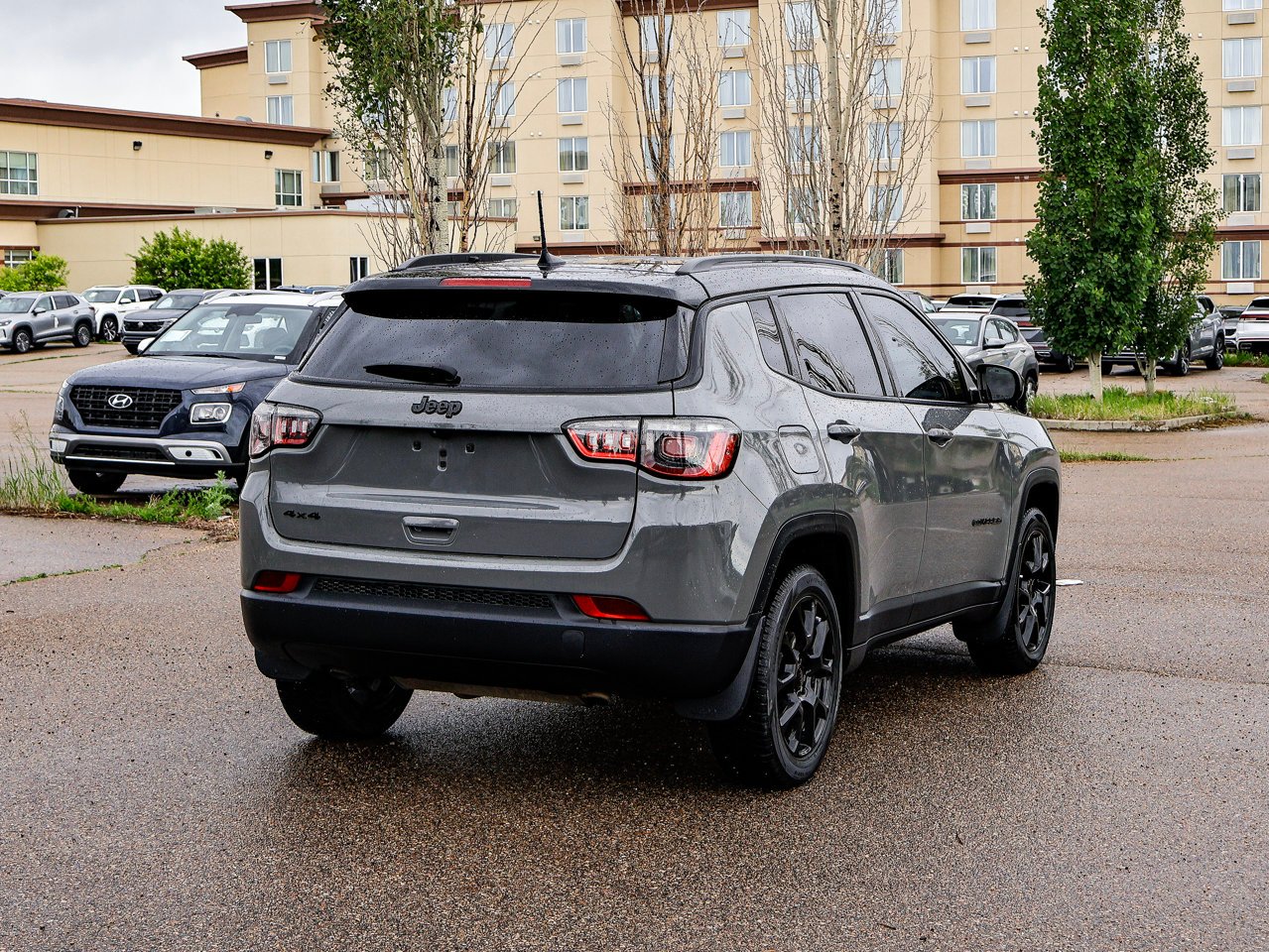 2023 Jeep Compass Altitude 4x4 Grey Sherwood Park - photo #12