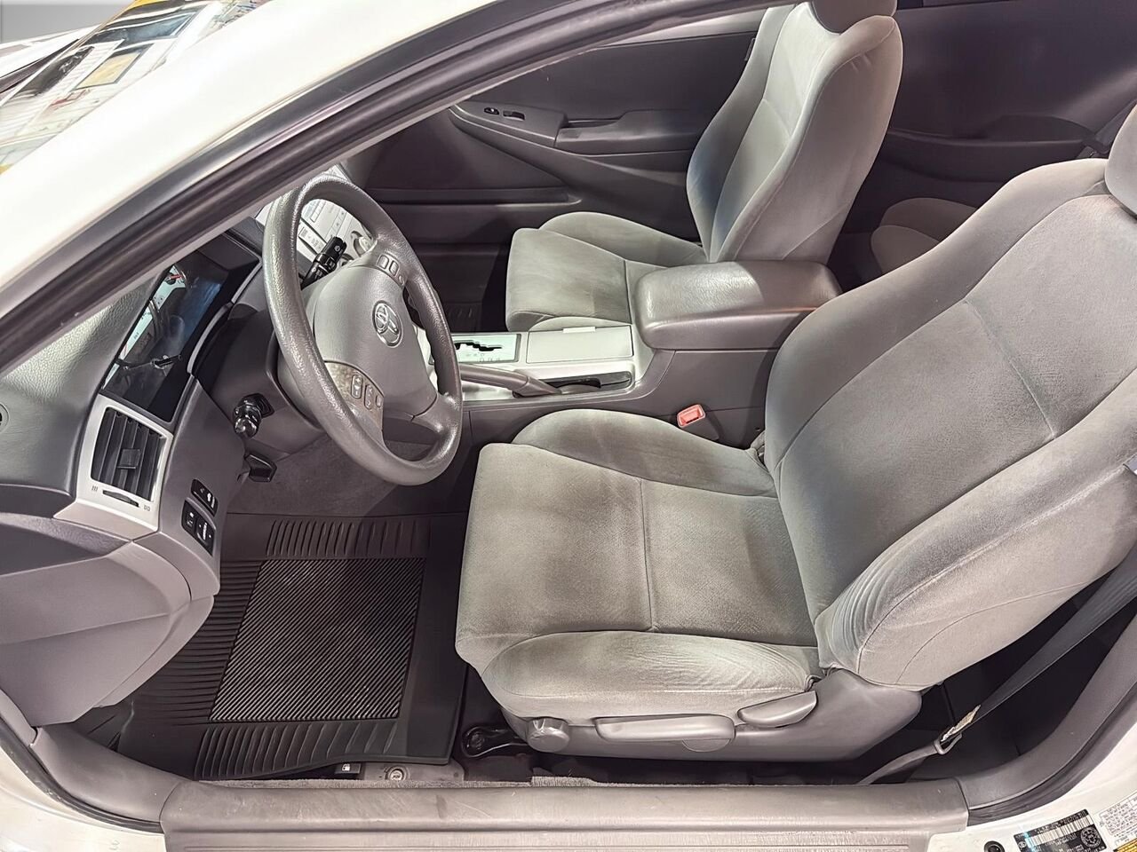 2005 TOYOTA CAMRY SOLARA SE White Saint-Hyacinthe - photo #7