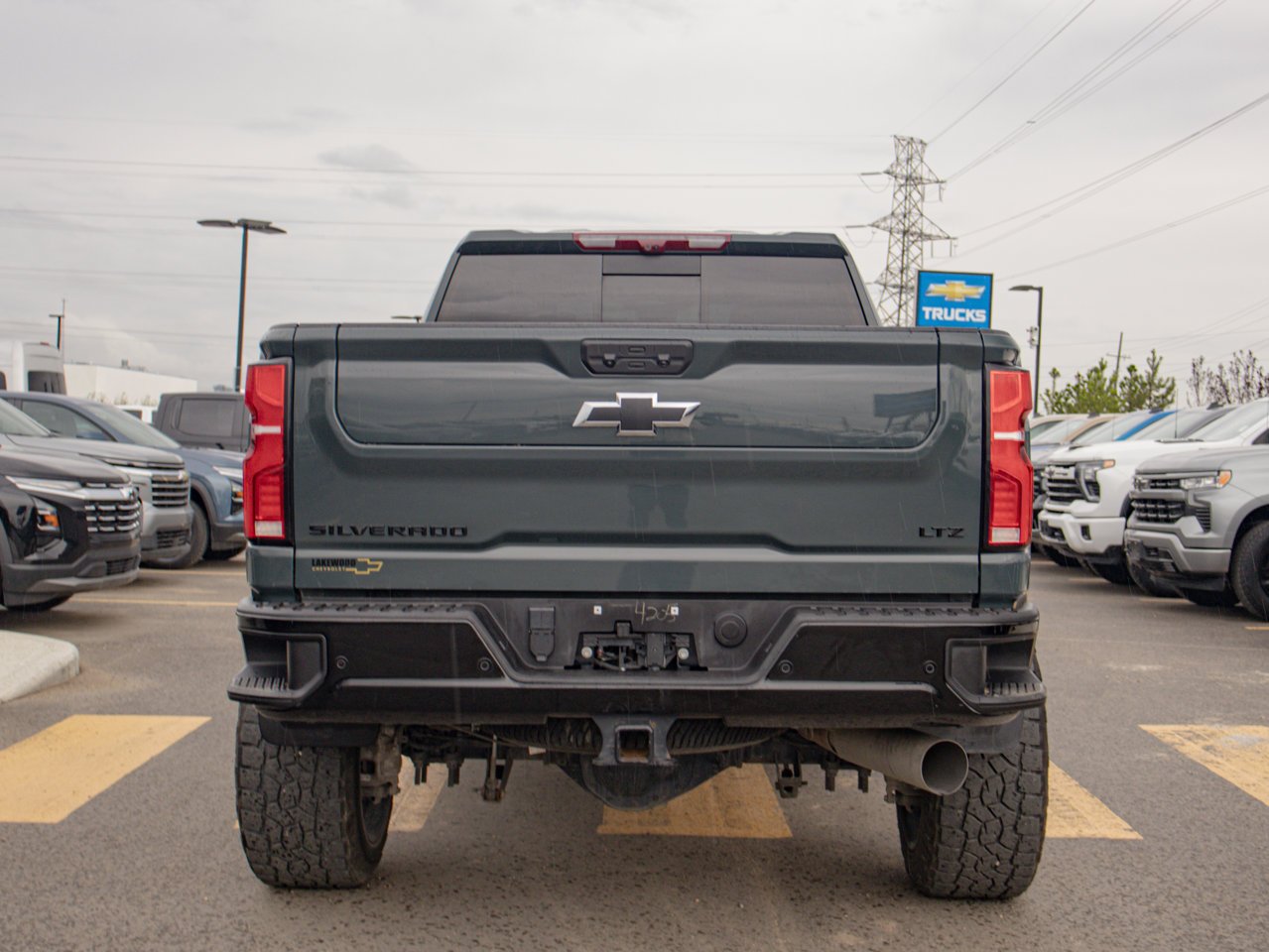 2025 Chevrolet Silverado 3500HD 4WD Crew Cab 159 LTZ Grey Sherwood Park - photo #8