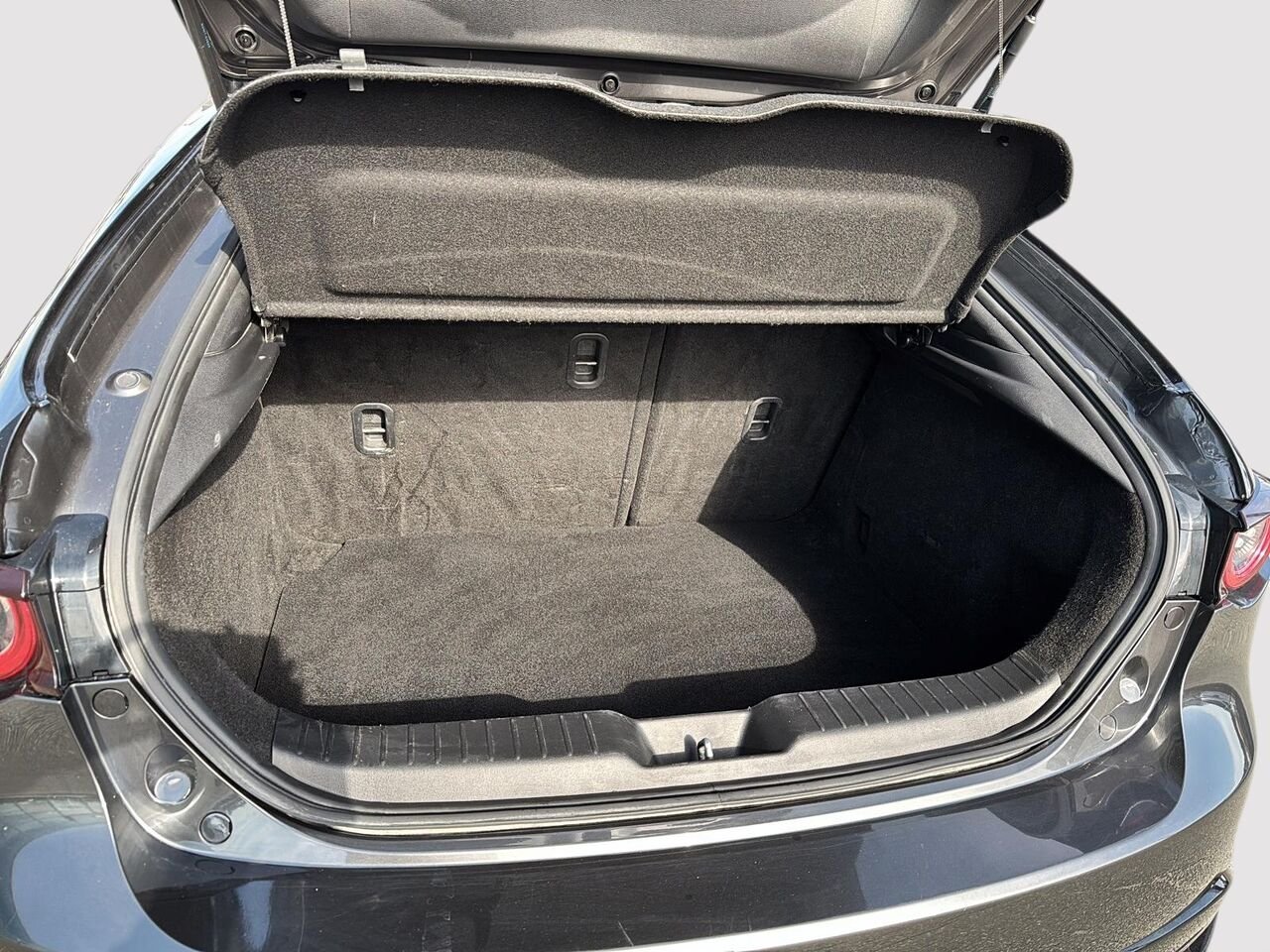 2019 Mazda Mazda3 Sport Grey Rouyn-Noranda - photo #5