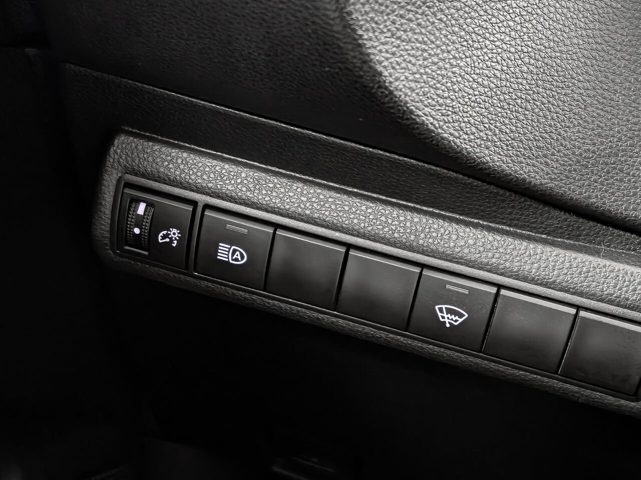 2023 Toyota Corolla 5YFB4MDE0PP005399 White Sherbrooke - photo #16