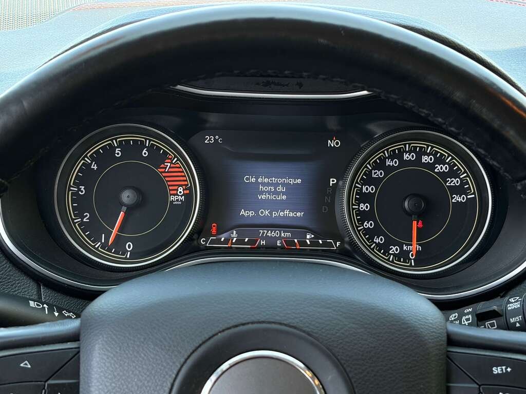 2020 Jeep Cherokee Trailhawk Elite 4x4 White Gatineau - photo #10