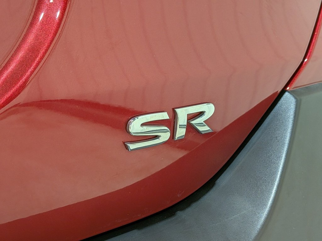 2020 Nissan Kicks SR FWD Red Val-David - photo #35