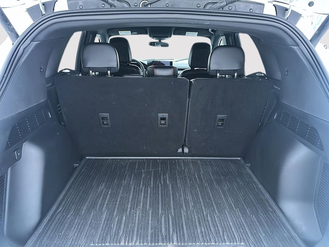 Ford Escape 2023 Blanc Rouyn-Noranda - photo #5