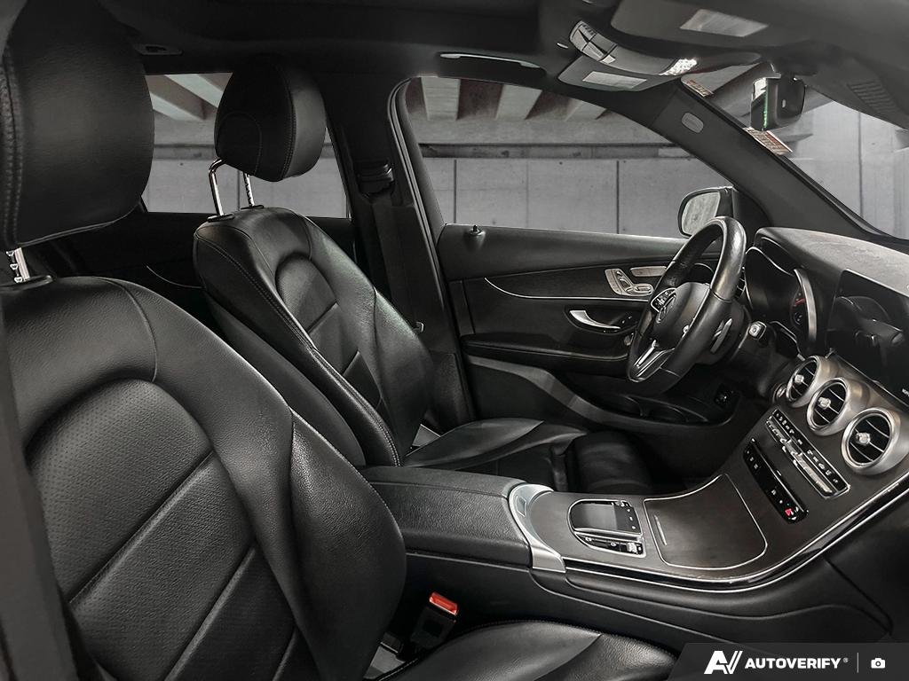 2021 Mercedes-Benz GLC 300 2601673A | GLC 300 Black Edmonton - photo #21