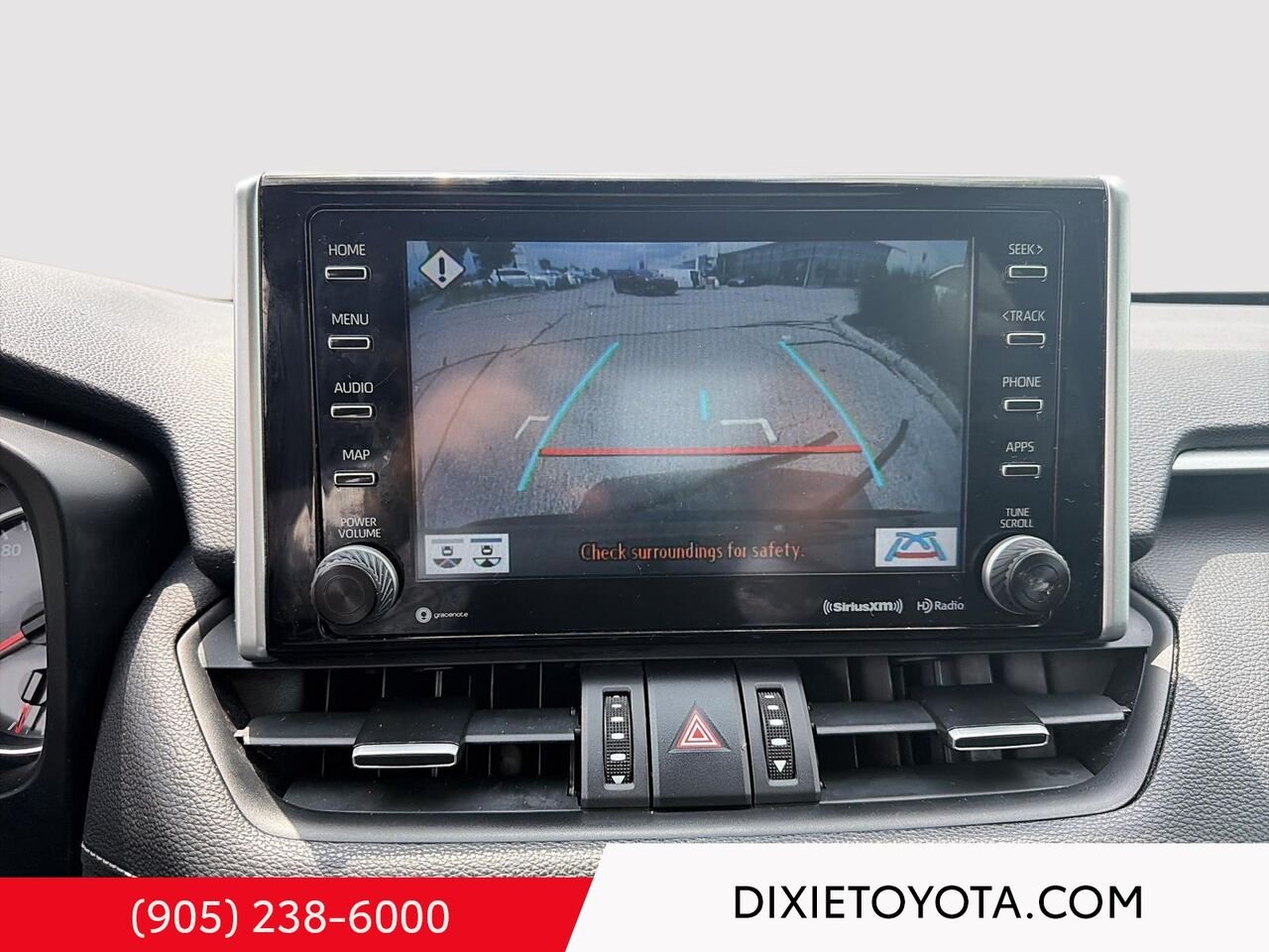 2021 Toyota RAV4 XLE PREMIUM AWD / HEATED SEATS / MOONROOF / LEATHER SURFACE / CARPLAY AND ANDROID AUTO Midnight Black Metallic Mississauga - photo #15