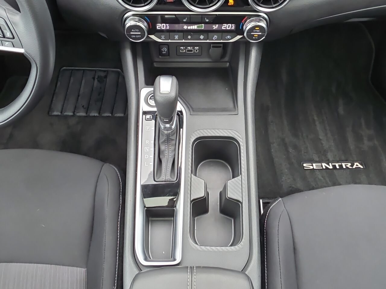 2024 Nissan Sentra SV CVT, toit ouvrant, écran tactile, sièges chauffants White Val-David - photo #10