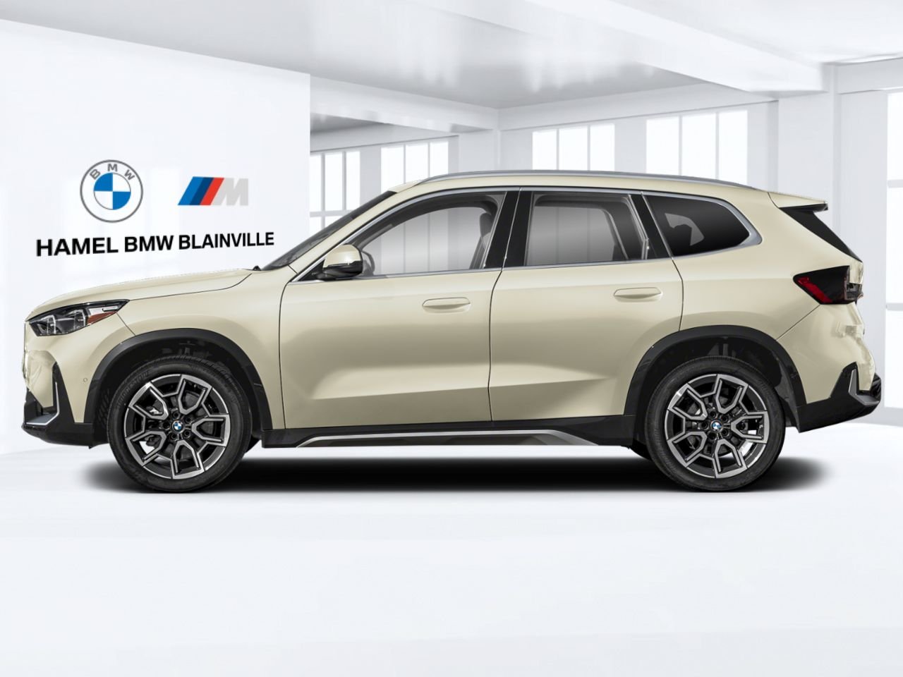 2026 BMW X1 xDrive28i Dune Grey Metallic Blainville - photo #2
