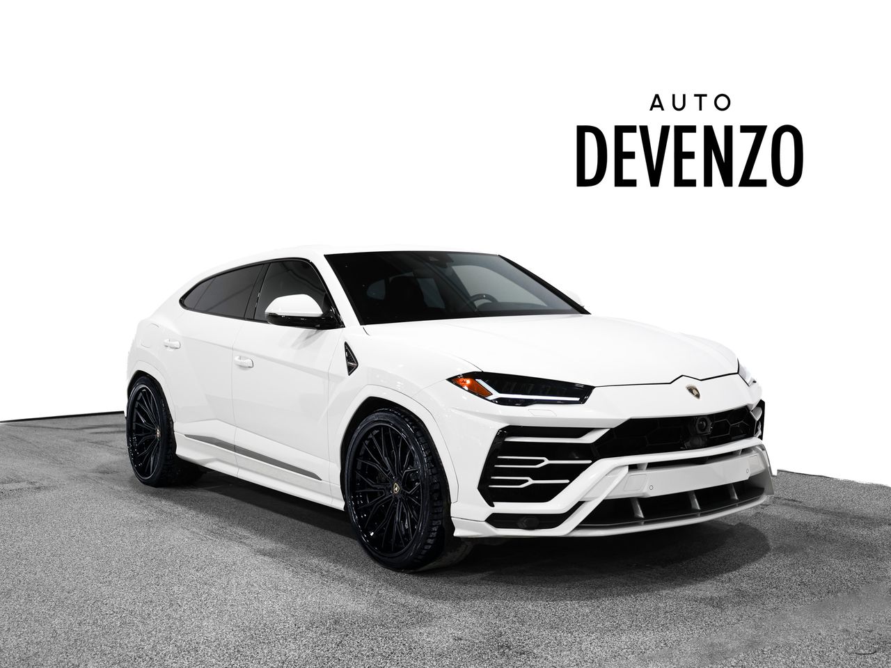 2022 Lamborghini Urus AWD