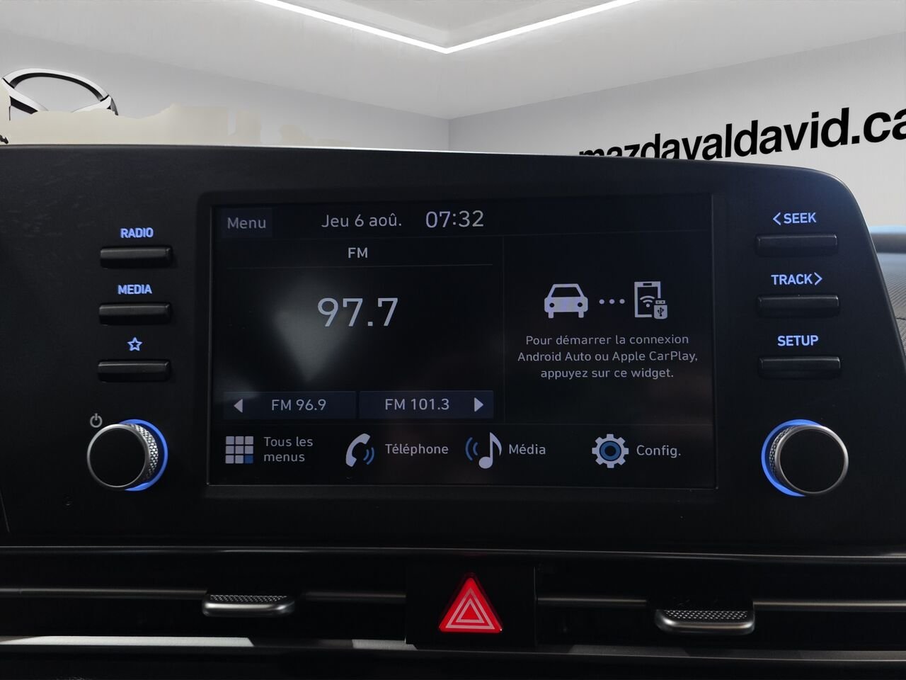 Hyundai Elantra 2024 Noir Val-David - photo #12