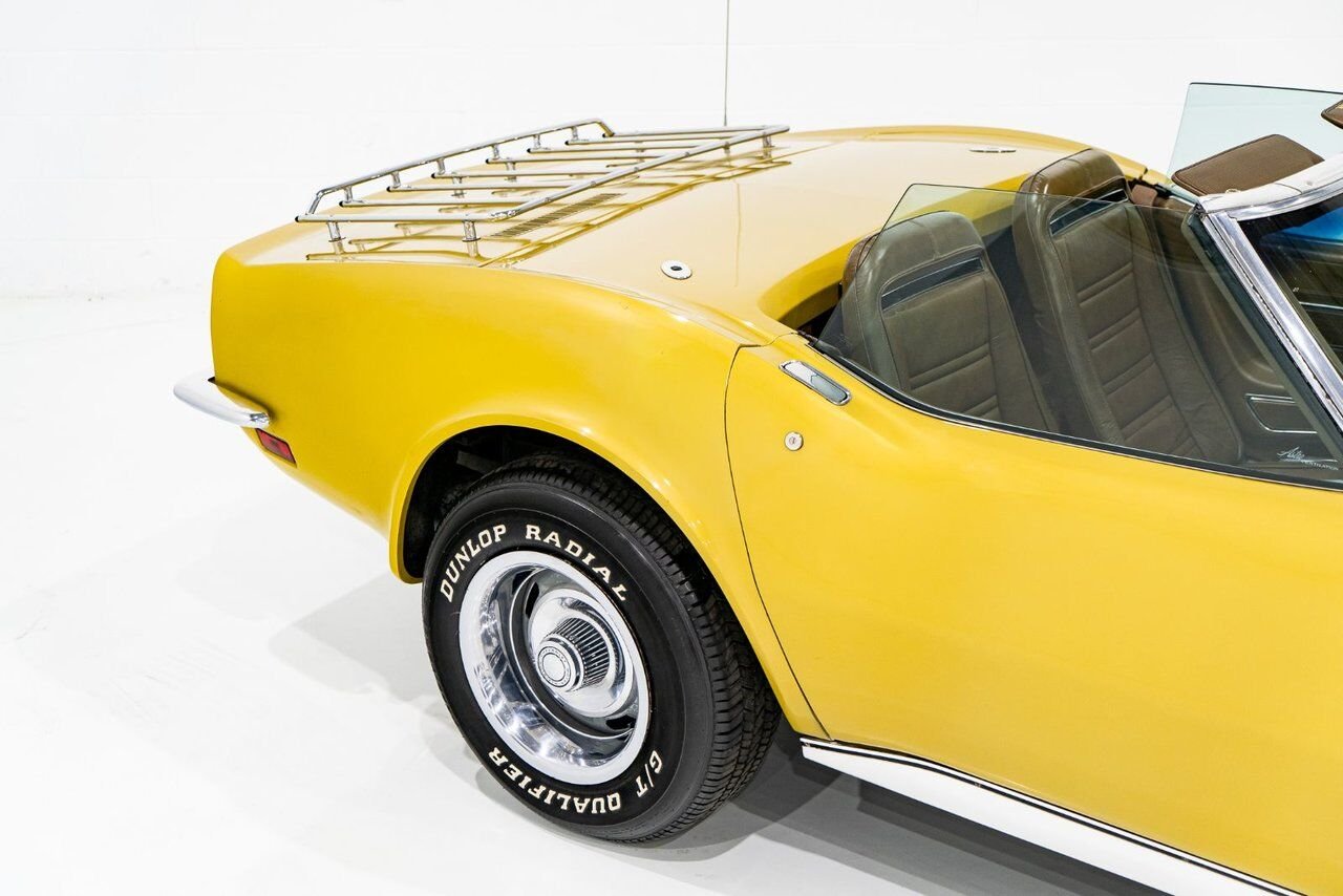 1972 Chevrolet Corvette Unrestored matching# LT1 with documented 103,454km(64,283mi) | PRIX EN USD Gold Montreal - photo #31