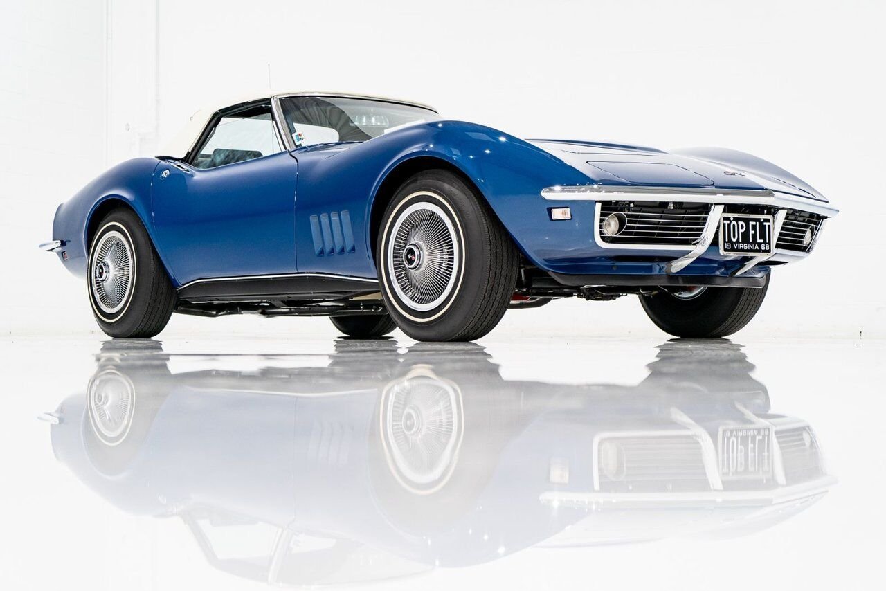 Chevrolet Corvette *PRIX EN USD* Matching numbers Top flight with extensive documentation 1968 Bleu Montréal - photo #65