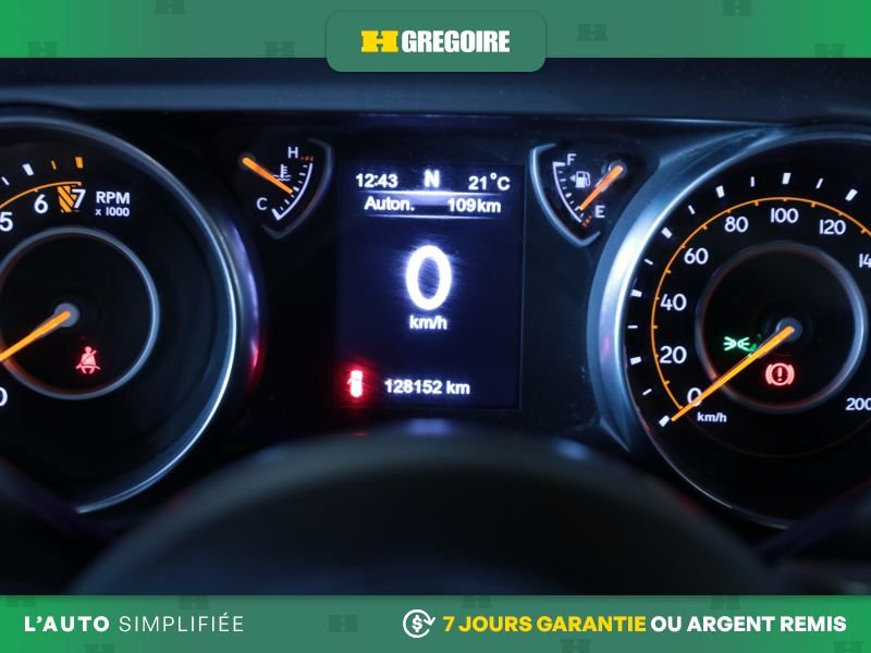 Jeep Wrangler 822458 | Sport 4x4 MANUELLE MAGS CAM RECULE 2019 Noir Laval - photo #15