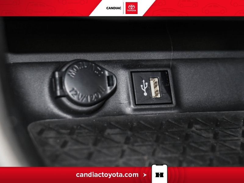 Toyota Rav 4 TR04038 | XLE AWD - MAGS - HAYON ÉLECTRIQUE - CAMÉRA RECUL 2024 Gris Laval - photo #27