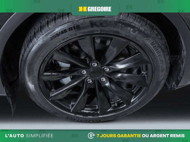 2023 Tesla Model Y Black Saint-Eustache - photo #25